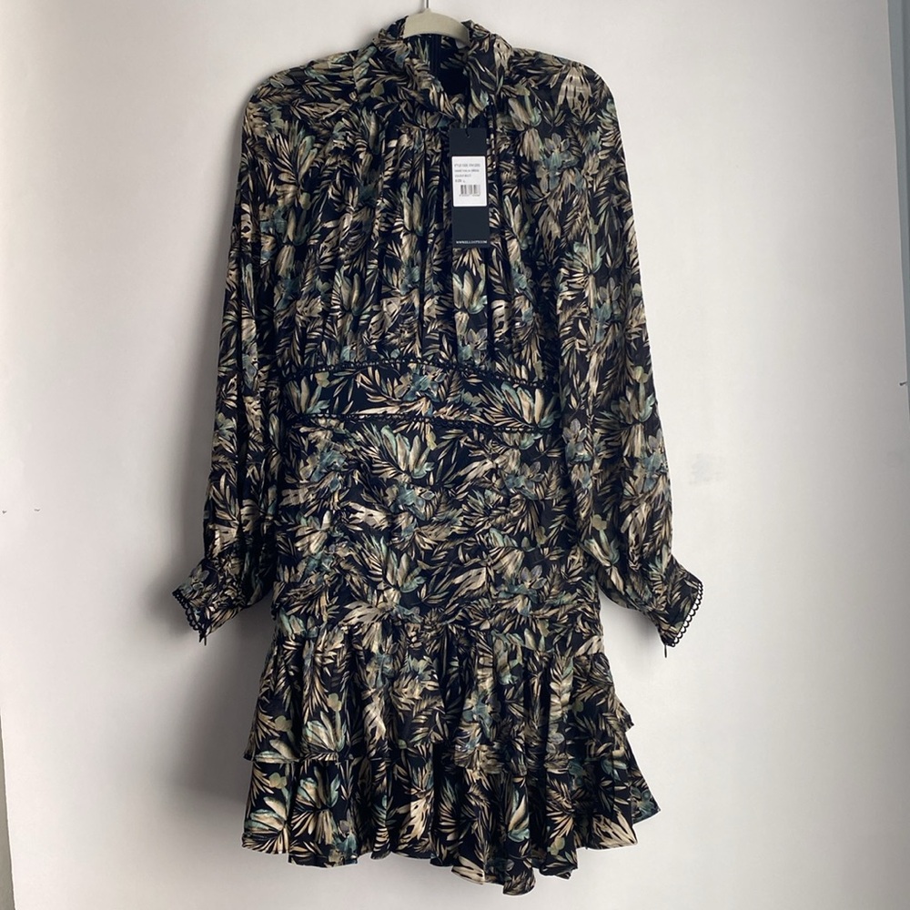 Elliatt Thalia Dress Multi Color -Size Large NWT - Picture 6 of 12